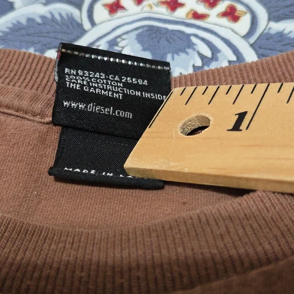 Diesel Men's Brown T-Shirt Size M - Picture 11 of 11